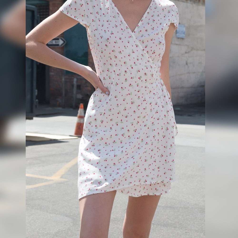 Brandy Melville ROBBIE DRESS
